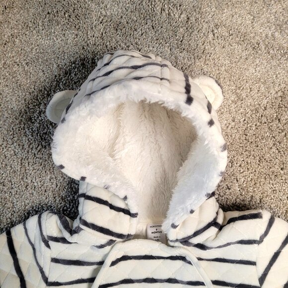 BRAND NEW! Nordstrom Brand Baby Bunting- Size 6-9 Months - Picture 2 of 7